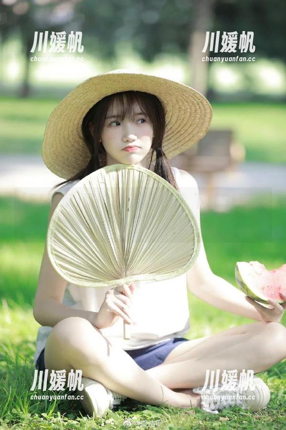 朝阳群众发糖啦！下载51吃瓜，抢个热乎乎的八卦！