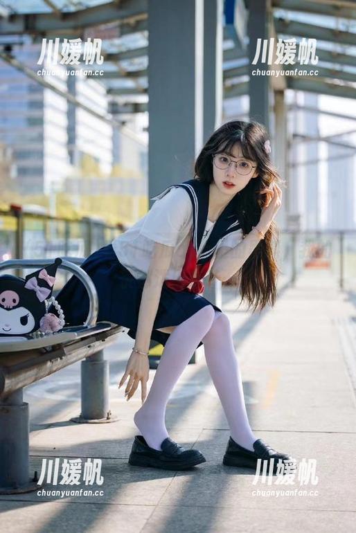 看51吃瓜app里的黑料，我的茶都泼出来了…
