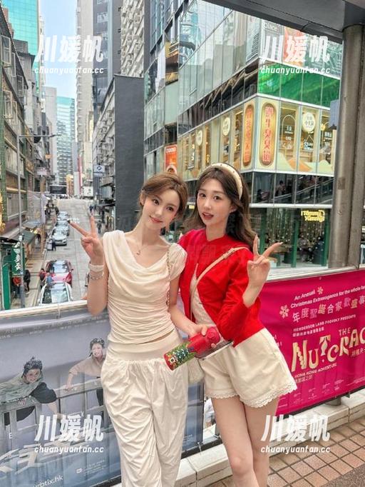 吃瓜的路上，赶紧下载“51黑料”，又有新料飘来了！