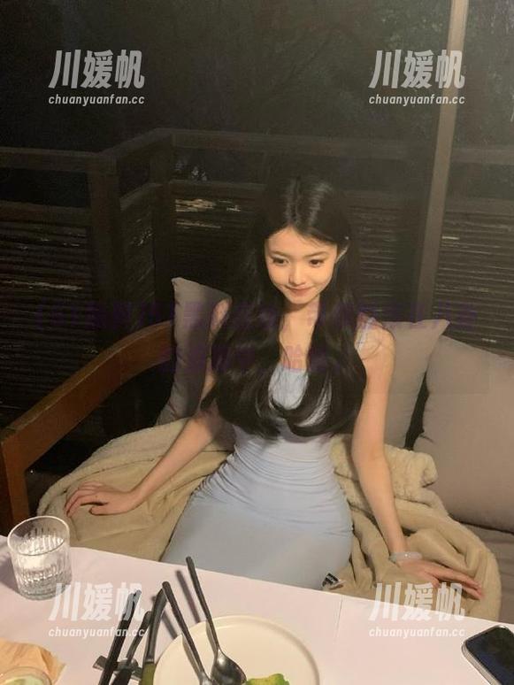 51黑料在线，带你翻滚在八卦的浪潮中，哈哈。
