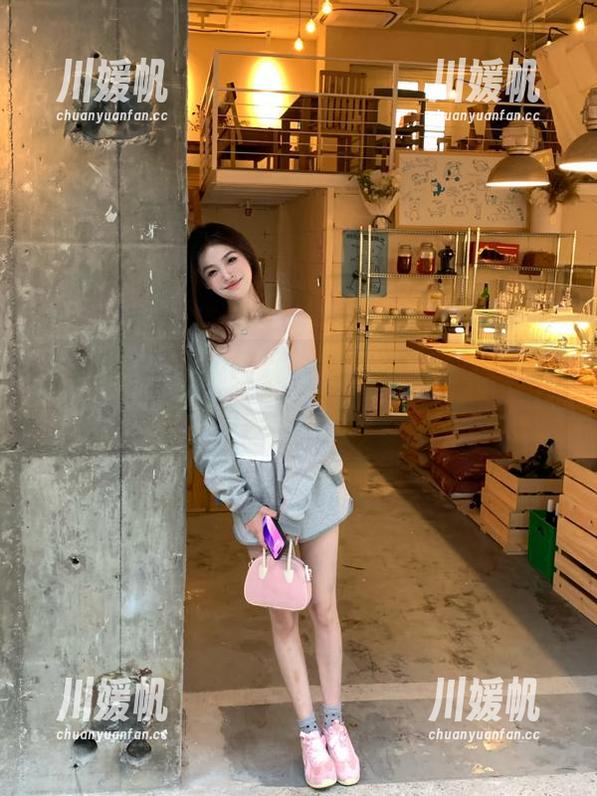 在线围观“52吃瓜”，今天的主题是你的好友时常犯的糗事。