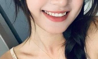 感谢www.51cgfunapp，让我知道看似毫无意义的闲聊也能撑起一整个轰动事件！