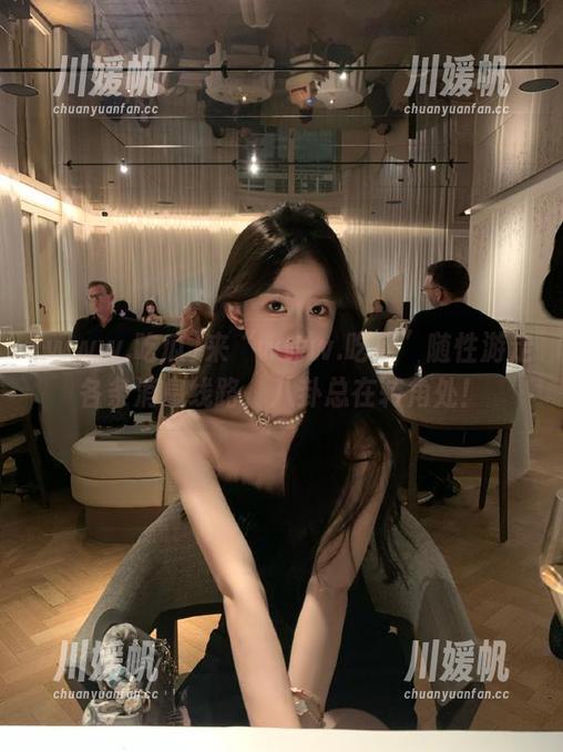 来“www.吃瓜”随性游走各条消息线路，八卦总在转角处！