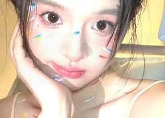 今日吃瓜导航：介于吃瓜和刷剧间的一条神奇更新之路。