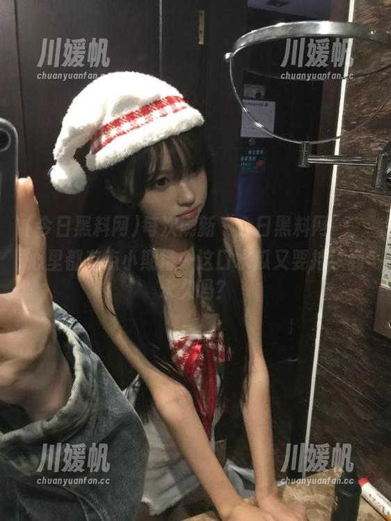 每次刷新“今日黑料网”，心里都有点小期待…这口水瓜又要持续到永久吗？