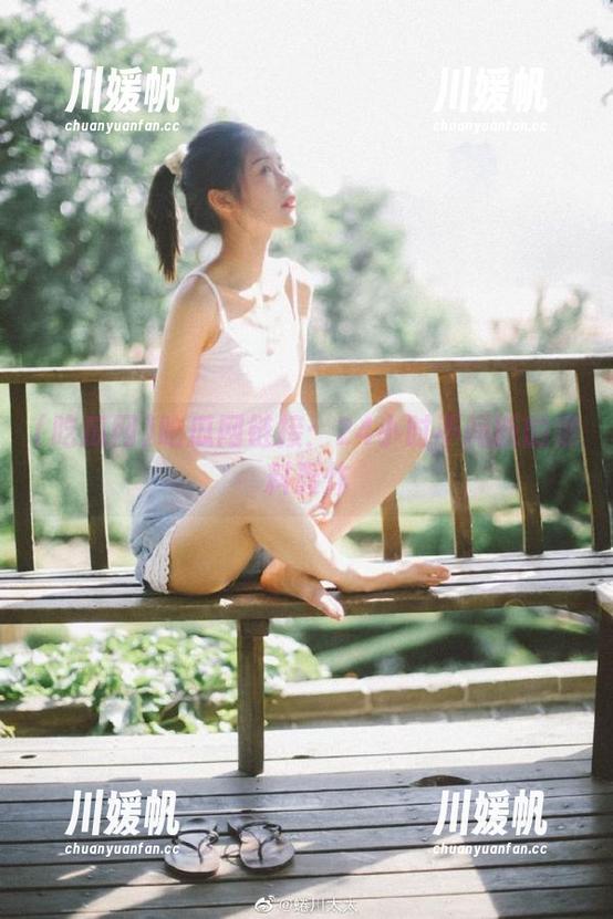 吃瓜网链接：24小时不间断的黑料轰炸