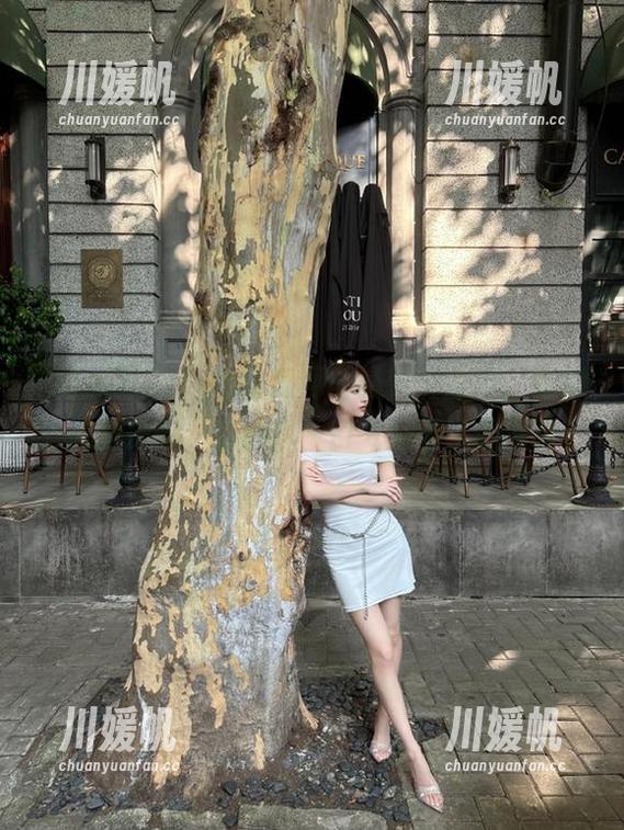 ccgg吃瓜网的最新满盆瓜，吃得心花怒放呀，有种想一口气全尝了的冲动！