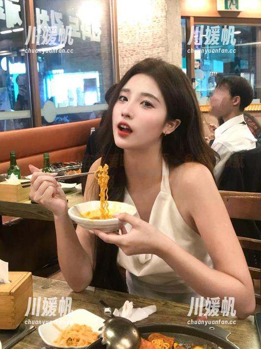 我爱吃瓜 在我爱吃瓜首页,免费吃瓜就像呼吸,太舒服了!
