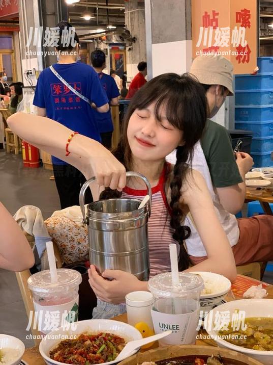 网爆黑料的网页最近又开始暴走，快来围观！