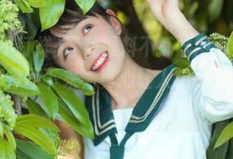 下载黑料不打烊网页版，瓜好吃到停不下来，真心让人想一直盯着看！
