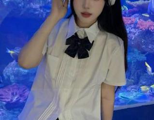 在黑料正能量导航里寻找“index.php”，每一次点击都像在翻舊账