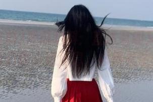 黑瓜吃料：直达有趣又诡异的宛如科幻般小道消息，必须关注关注！