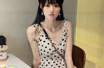 有些链接在黑网料里藏得深似海，翻你个底朝天，为何心里有点小期待呢？